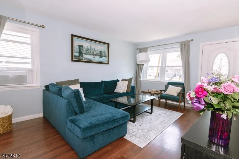 Photo of 104 Hillcrest Ter