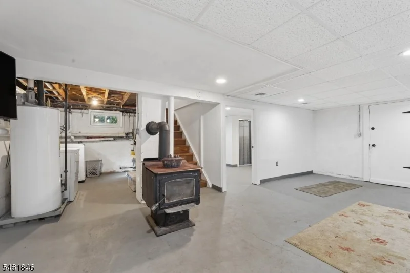 Photo of 341 Skyline Dr