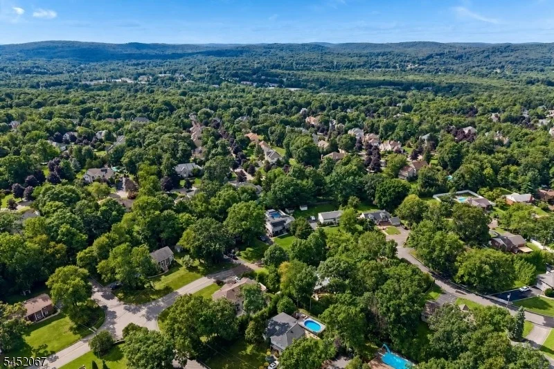 Photo of 23 Douglas Dr
