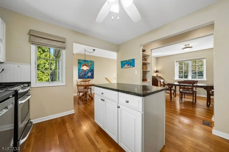 Photo of 43 Miele Pl