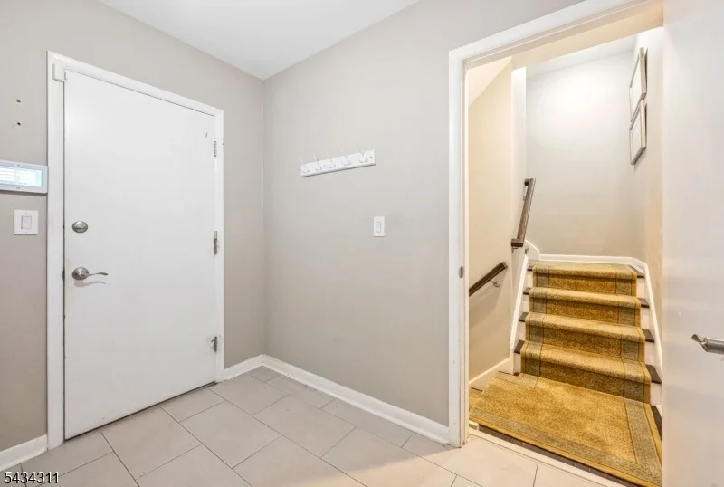 Photo of 27 Moran Rd