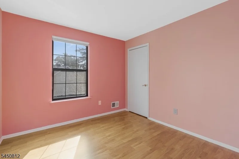 Photo of 38 Foxhall