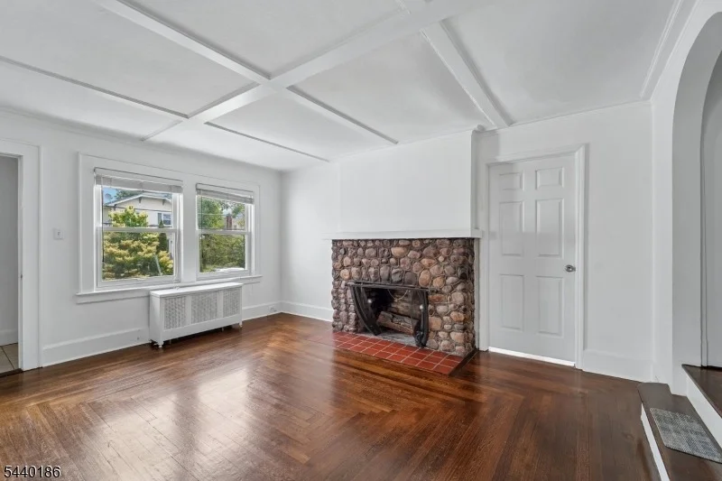Photo of 34 Cypress St