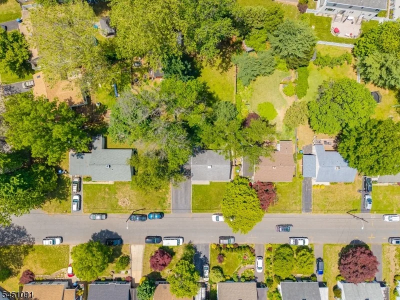 Photo of 12 Pierrepont Ave