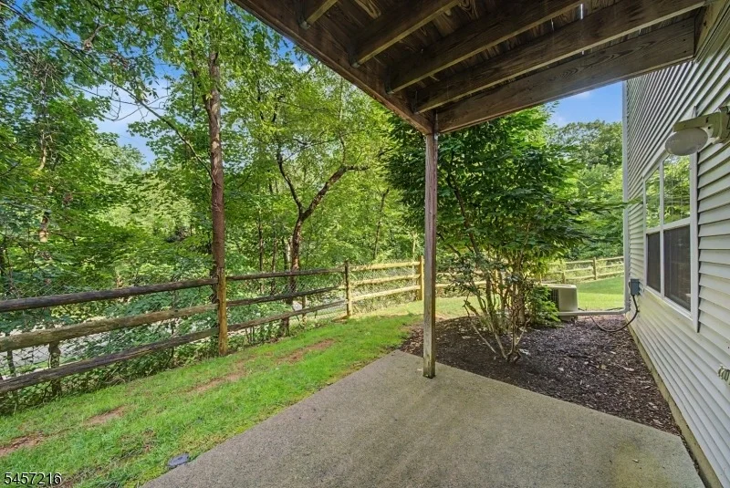 Photo of 42 HICKORY WAY
