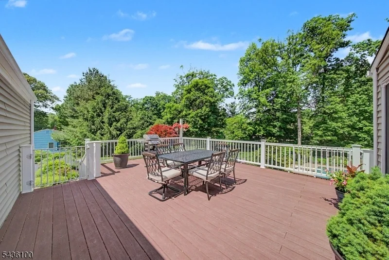 Photo of 13 MABRO DRIVE