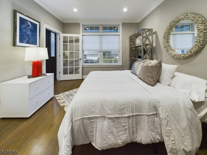 Photo of 301 Garrett Rd