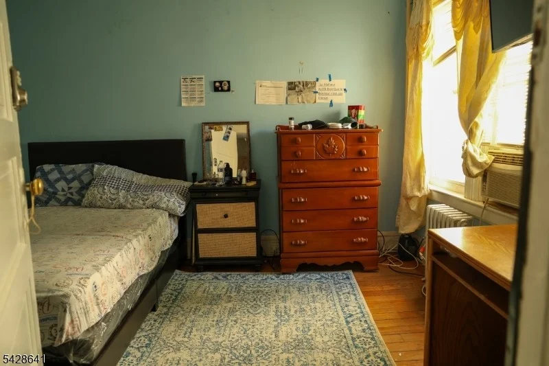 Photo of 169 Laurel Ave