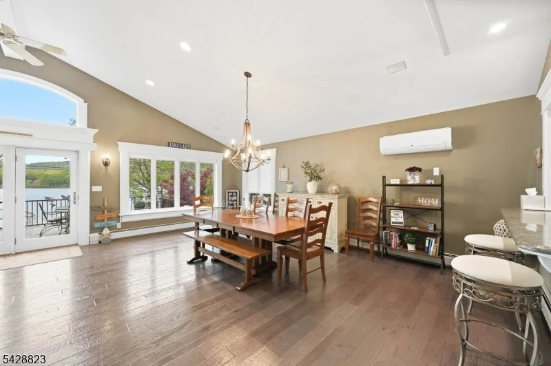 Photo of 206 Long Pond Rd