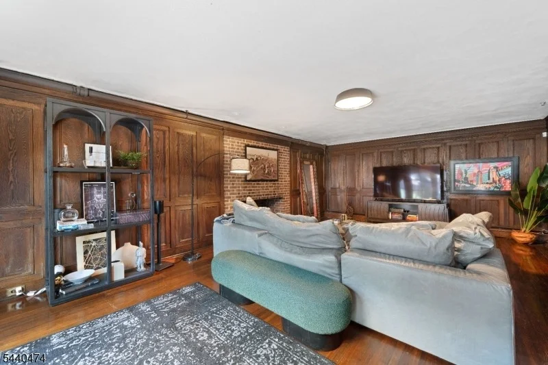 Photo of 111 Upper Mountain Ave