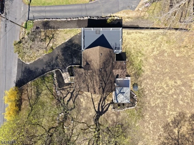 Photo of 4 Hillside Rd