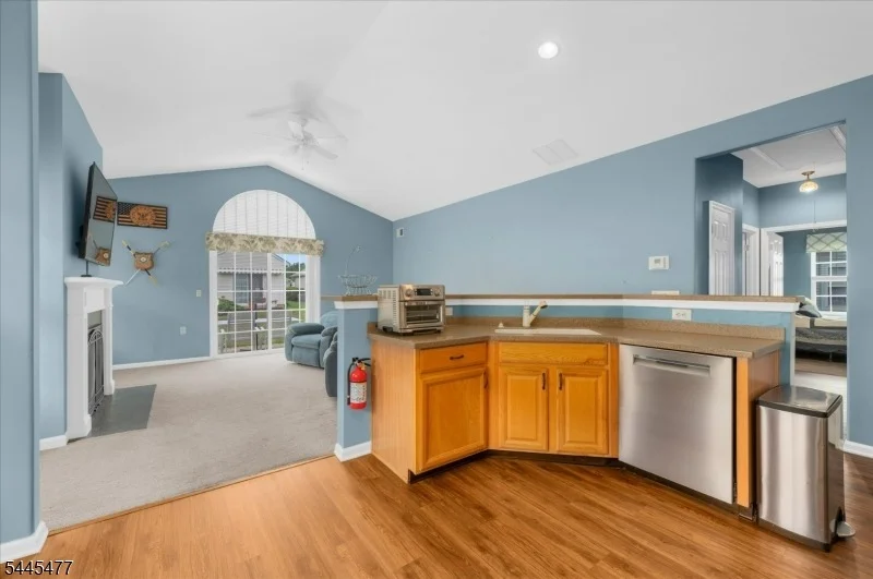 Photo of 79 Renaissance Blvd