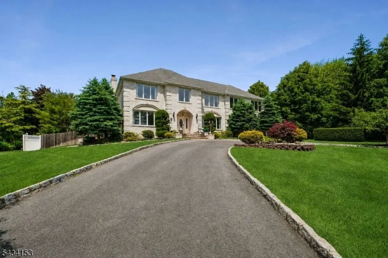 Photo of 1 Winchester Dr