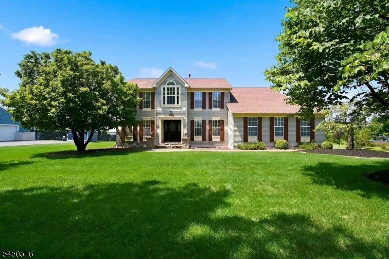 Photo of 17 Bacorn Rd