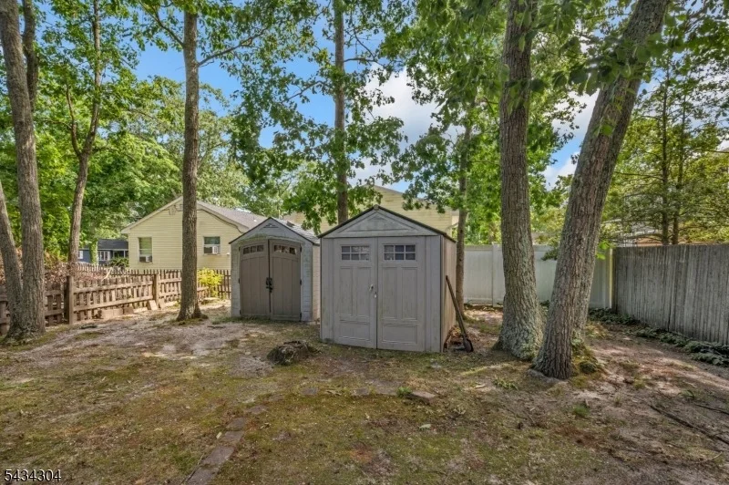 Photo of 244 Juniper Ln