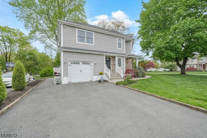Photo of 30 Oakley Way