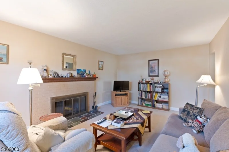 Photo of 439 Wheaton Rd