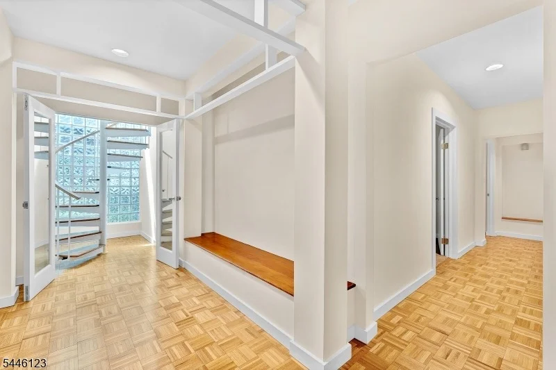 Photo of 30 Ellsworth Dr