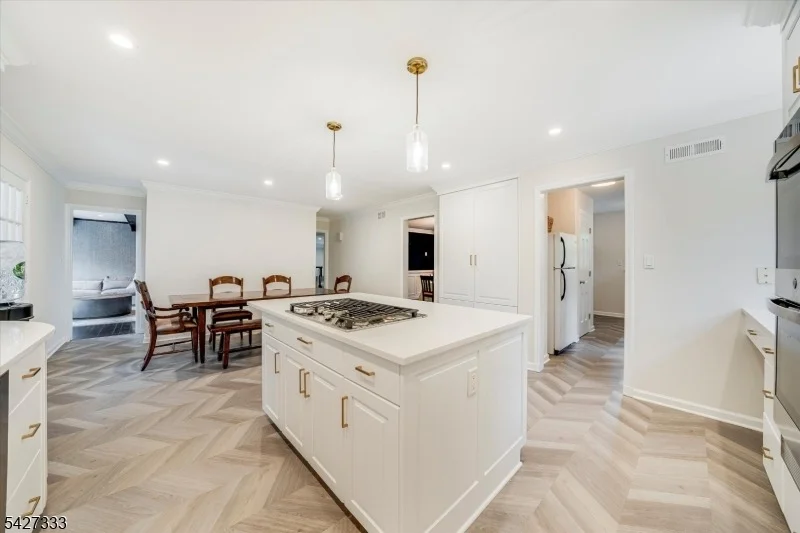 Photo of 57 Mohawk Rd
