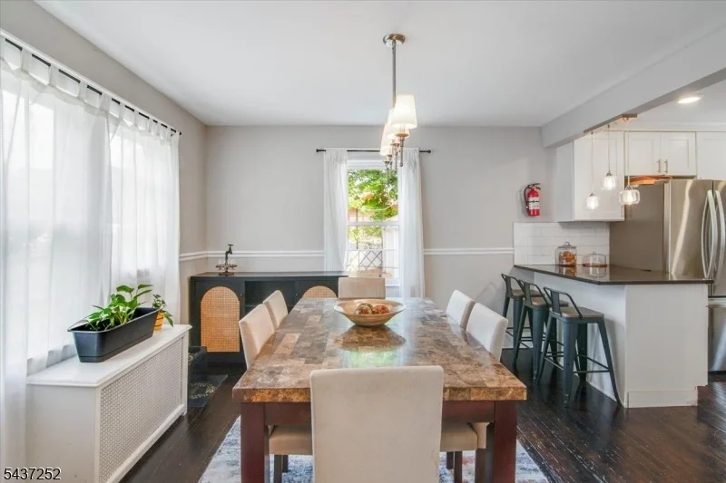 Photo of 13 Elm Dr