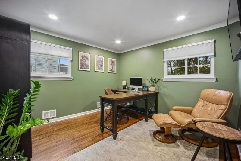 Photo of 23 Andover Pl