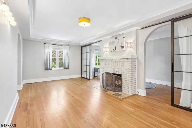 Photo of 1032 Kipling Rd