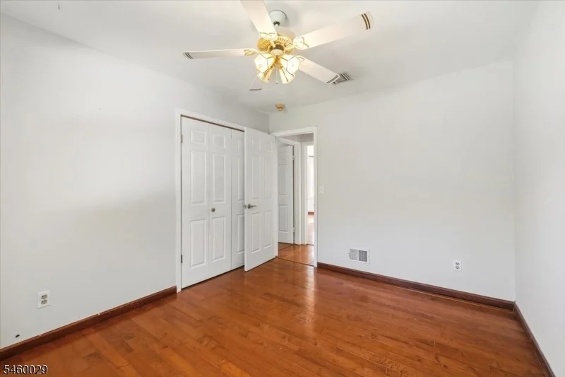 Photo of 45 Holyoke Rd