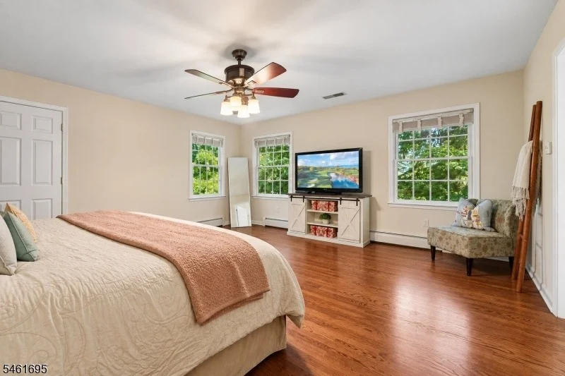 Photo of 302 Woods End Rd