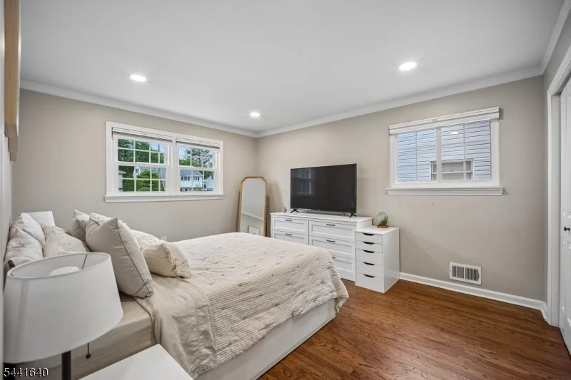 Photo of 23 Andover Pl