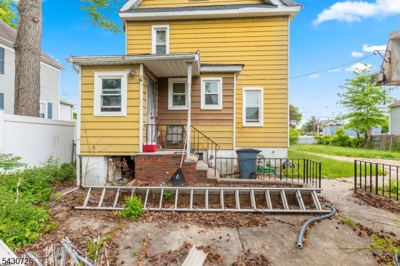 Photo of 230 Aldene Rd