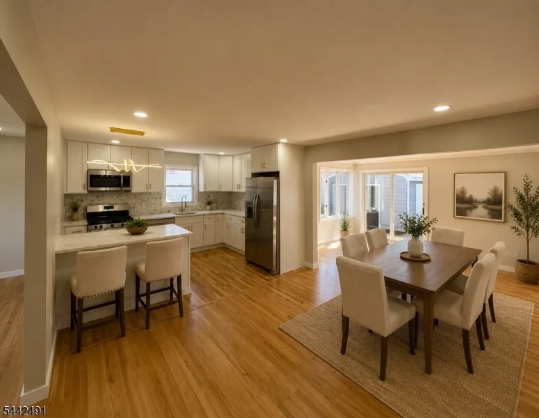 Photo of 9 Joan Pl