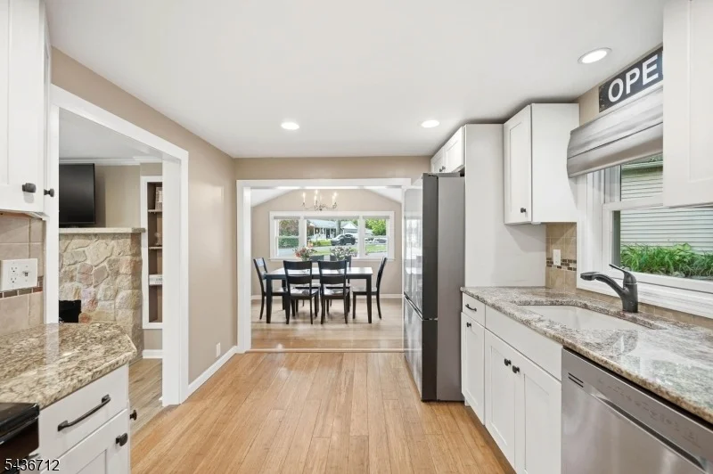 Photo of 13 HIGHVIEW TRAIL