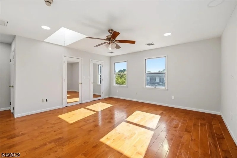 Photo of 45 Holyoke Rd
