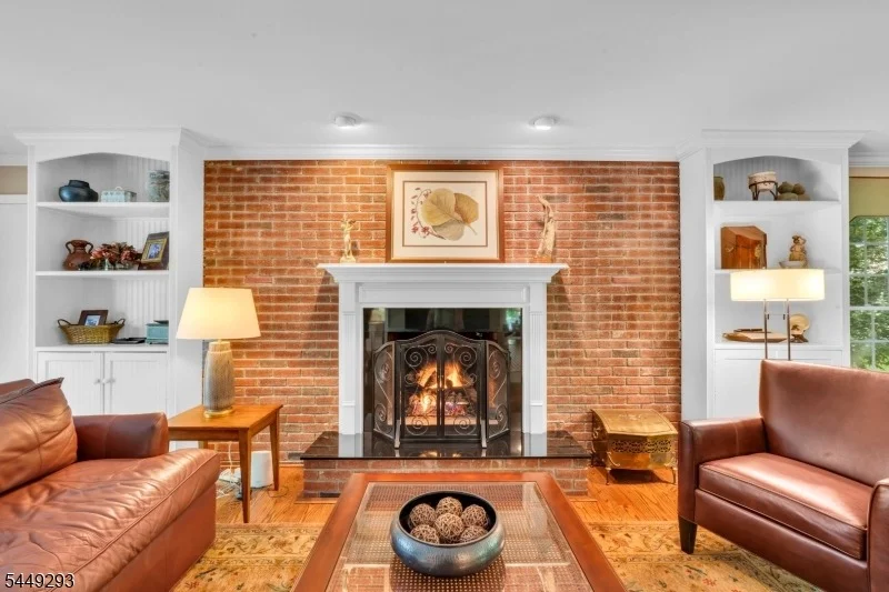 Photo of 11 Summit Rd