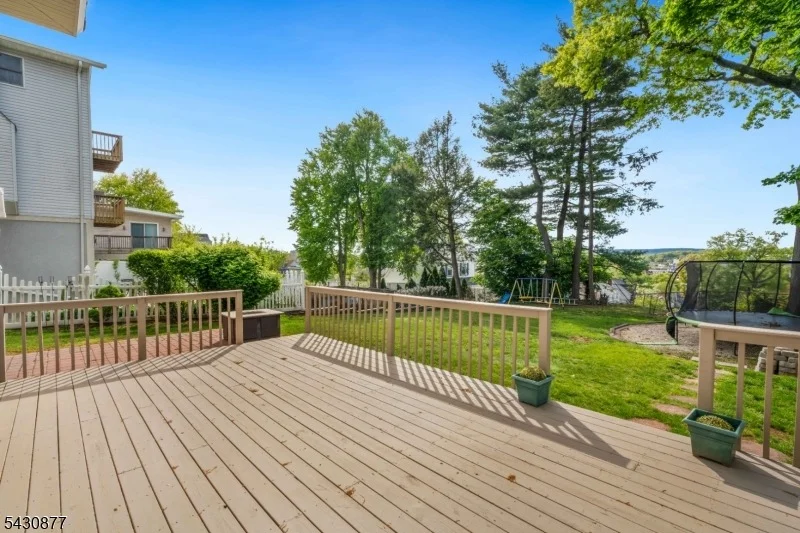 Photo of 23 Pleasant Pl