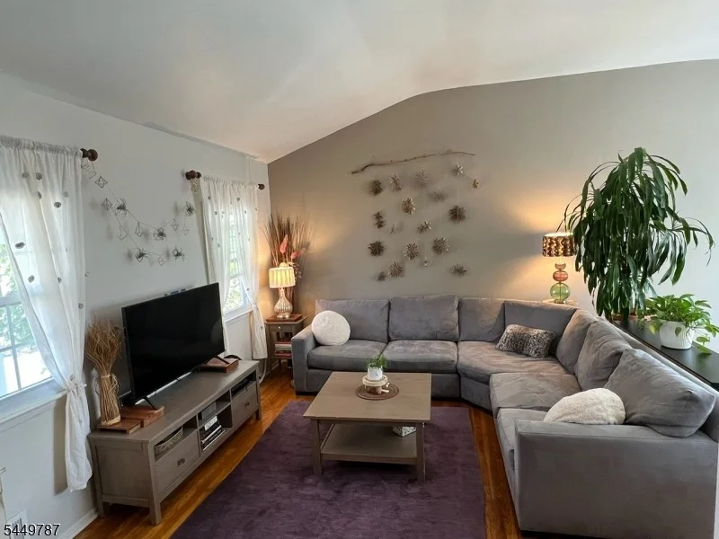 Photo of 70 Appleman Rd