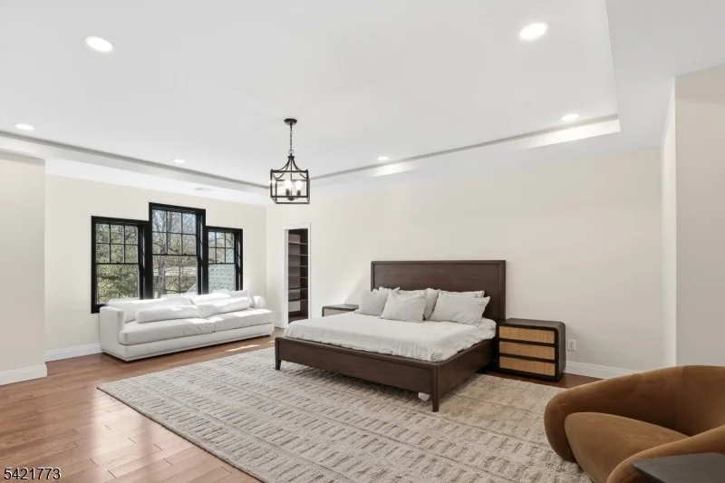 Photo of 803 Marshall Rd