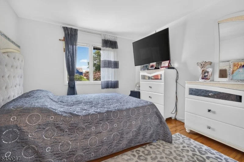 Photo of 81 Home Pl