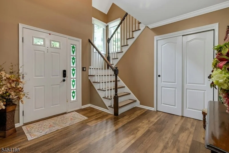 Photo of 21 Braemar Dr