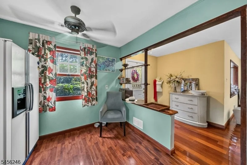 Photo of 12 Omaha Dr
