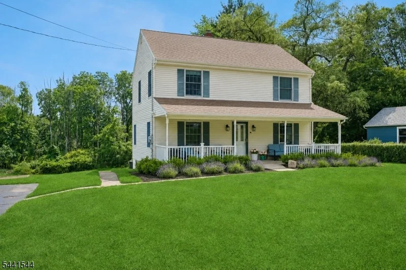 Photo of 26 Longview Ave