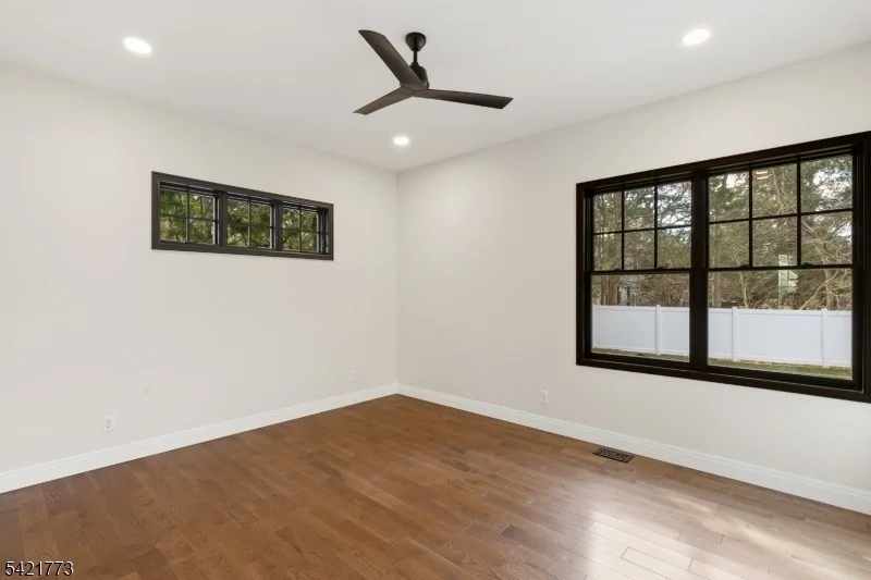 Photo of 803 Marshall Rd