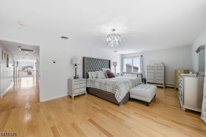 Photo of 270 Baldwin Ave