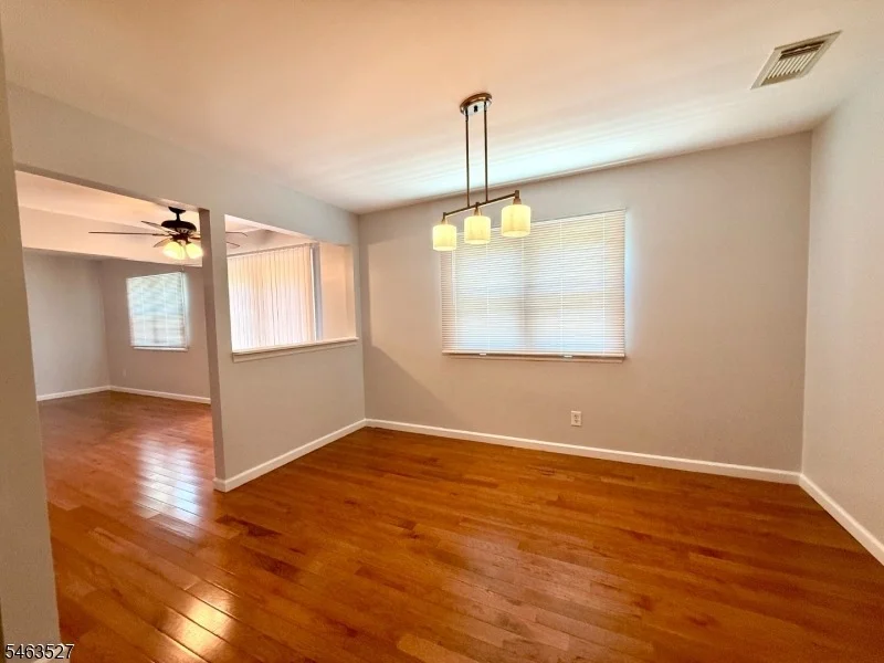 Photo of 44 Drake Rd