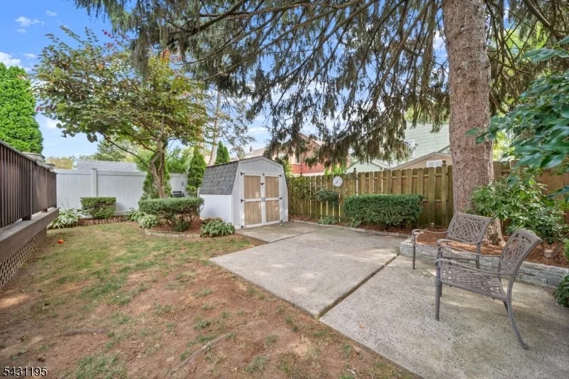 Photo of 28 Mountain Ave