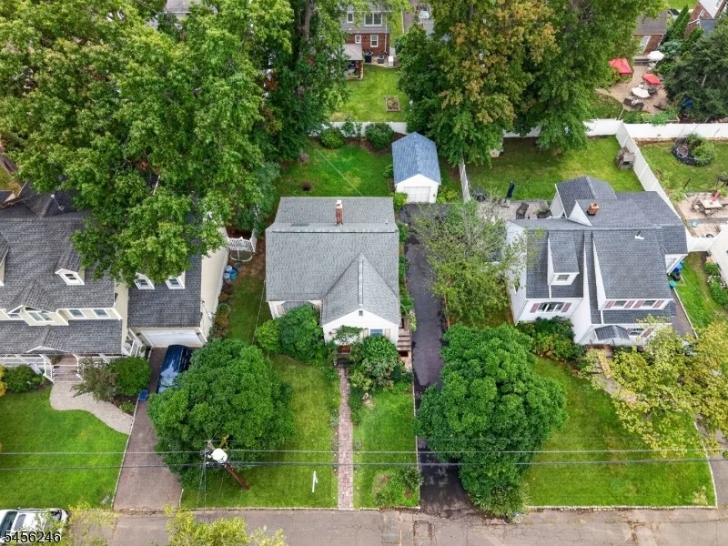 Photo of 12 Omaha Dr