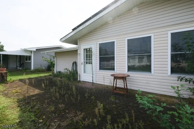 Photo of 6 PHILLIPS RD