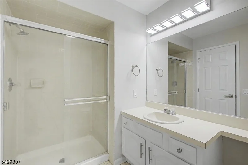 Photo of 74 Cobbler Sq
