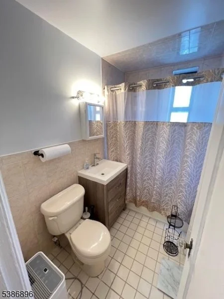 Photo of Unit D4 at 303 Hamilton Pl