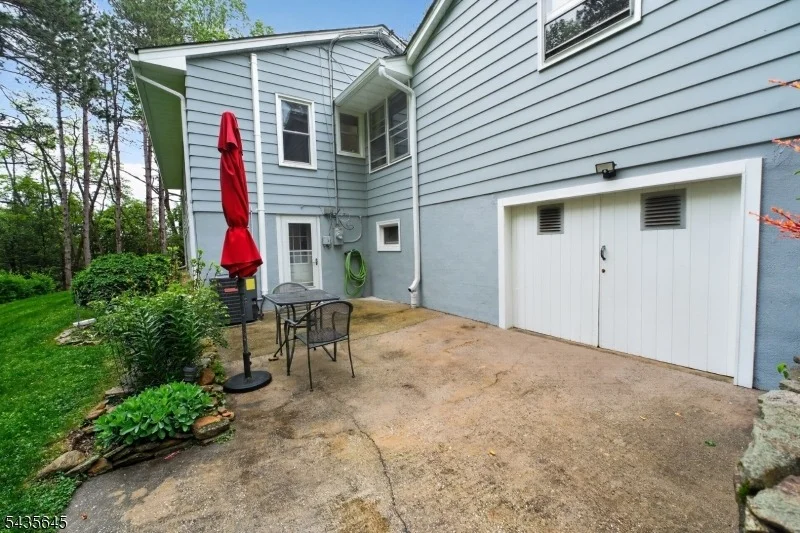 Photo of 103 Asbury Rd